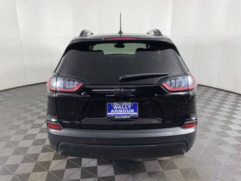 2023 Jeep Cherokee Altitude Lux