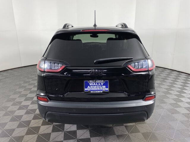 2023 Jeep Cherokee Altitude Lux