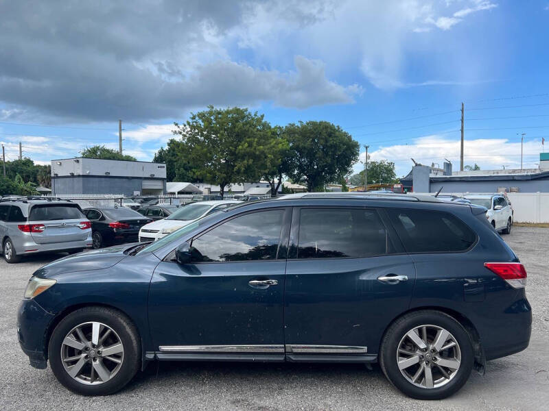 2014 Nissan Pathfinder Platinum