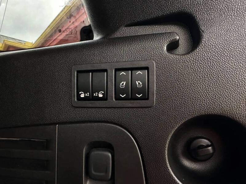 2017 Cadillac Escalade ESV Premium Luxury