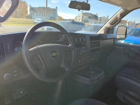 2024 Chevrolet Express 2500