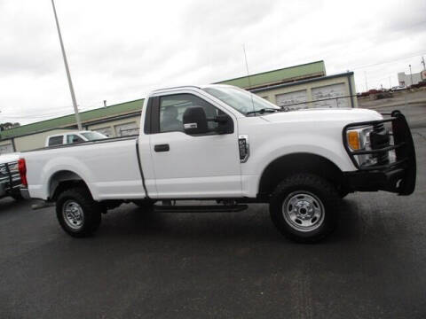 2017 Ford F-250 Super Duty for sale at GOWEN WHOLESALE AUTO in Lawrenceburg TN