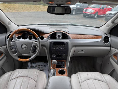 2011 Buick Enclave CXL-2