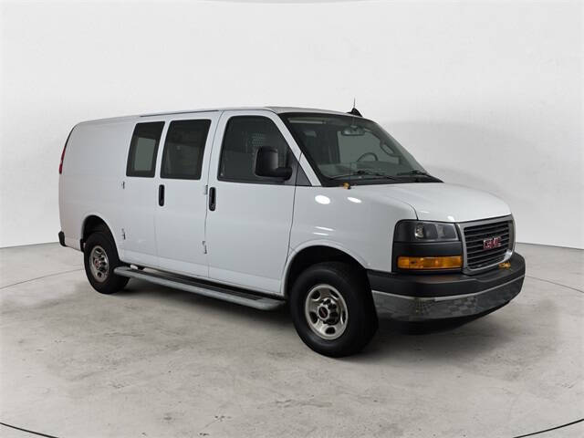 2024 GMC Savana 2500