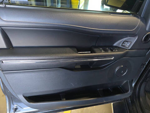 2023 Ford Expedition MAX XLT