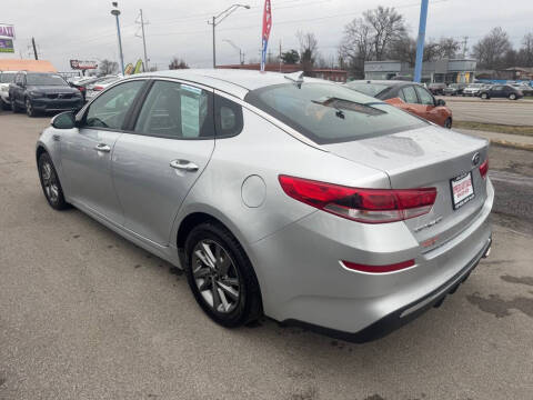 2019 Kia Optima LX