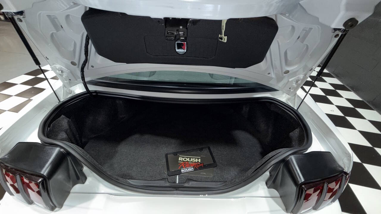 2003 Ford Mustang 50