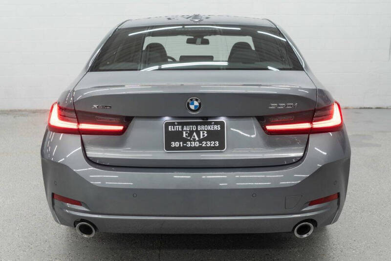 2025 BMW 3 Series 330i xDrive