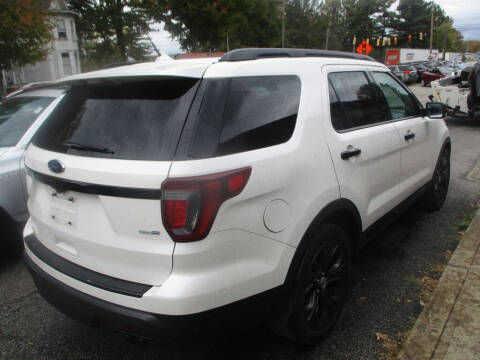 2018 Ford Explorer Sport