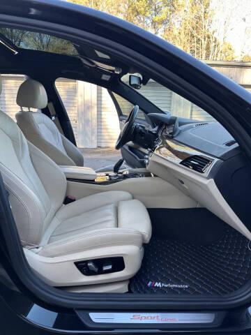 2017 BMW 5 Series 530i