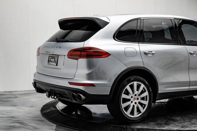 2017 Porsche Cayenne S