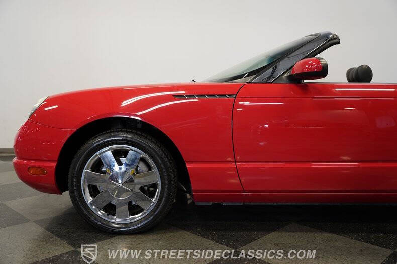 2002 Ford Thunderbird Deluxe