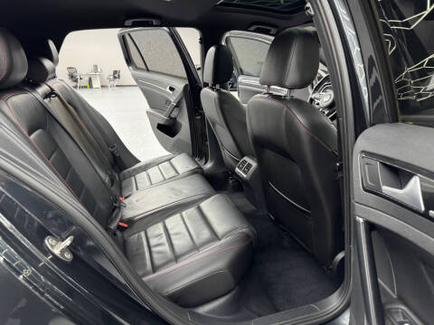 2017 Volkswagen Golf GTI