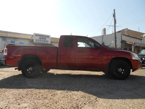 2007 Mitsubishi Raider LS