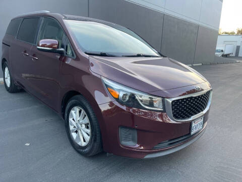 2017 Kia Sedona LX