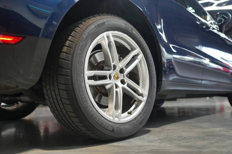 2016 Porsche Macan S