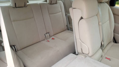 2015 Nissan Pathfinder SV