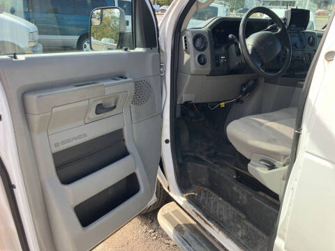 2013 Ford E-Series E-250