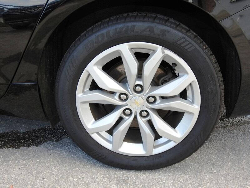 2019 Chevrolet Impala  - $17,900