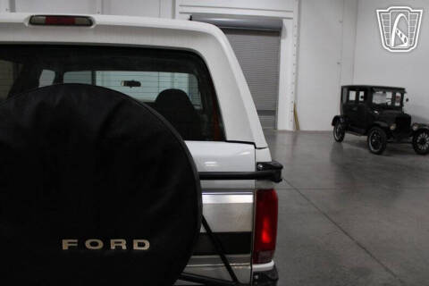 1992 Ford Bronco XLT