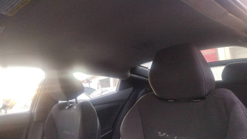 2017 Hyundai Veloster