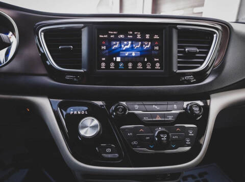 2019 Chrysler Pacifica Touring L