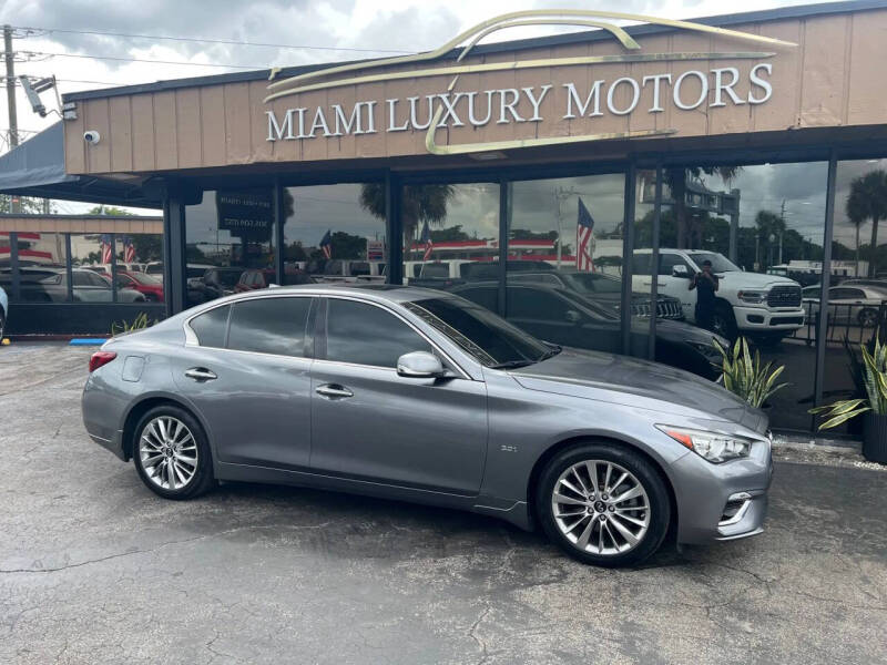 2022 Infiniti Q50 Luxe