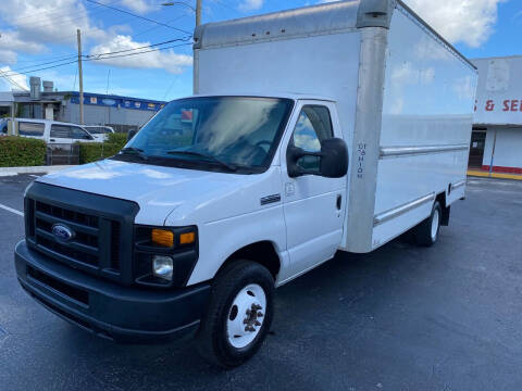 2015 Ford E-Series Chassis