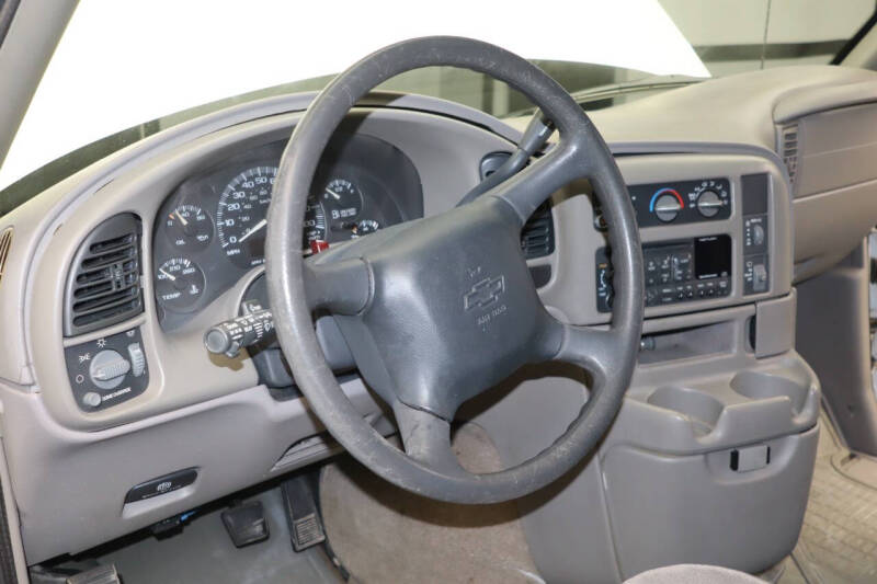 2002 Chevrolet Astro LS