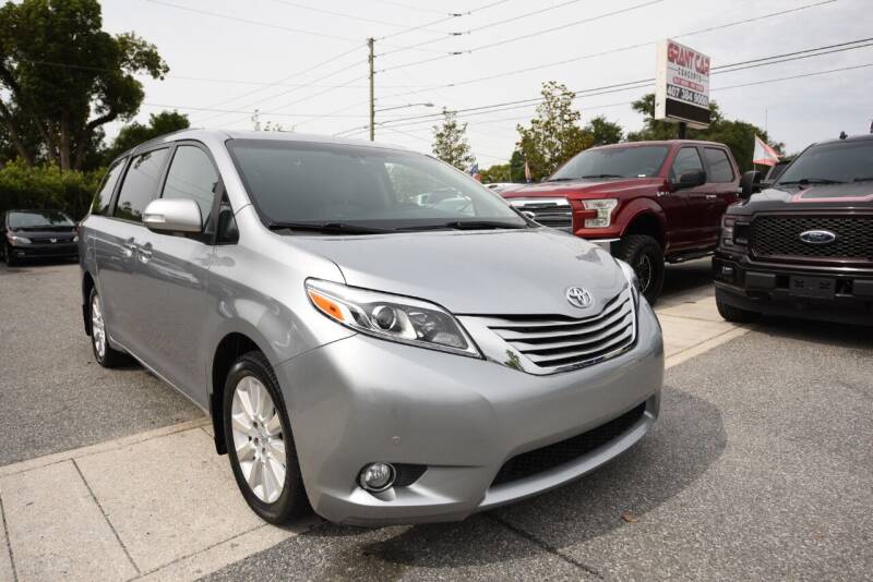 2016 Toyota Sienna for sale at Grant Car Concepts in Orlando FL