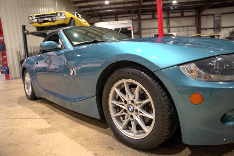 2005 BMW Z4 2.5i