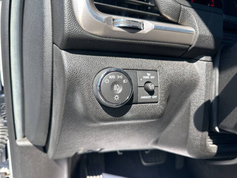 2016 GMC Acadia Denali