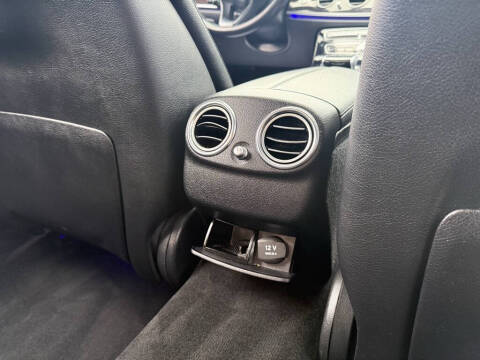 2017 Mercedes-Benz E-Class E 300 4MATIC