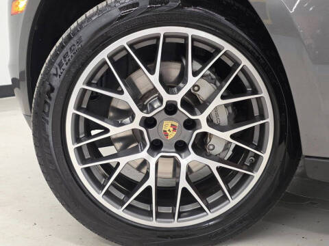 2016 Porsche Macan S