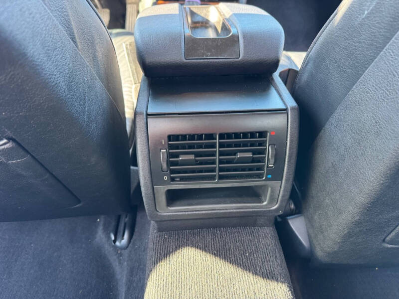 2003 BMW 5 Series 530i