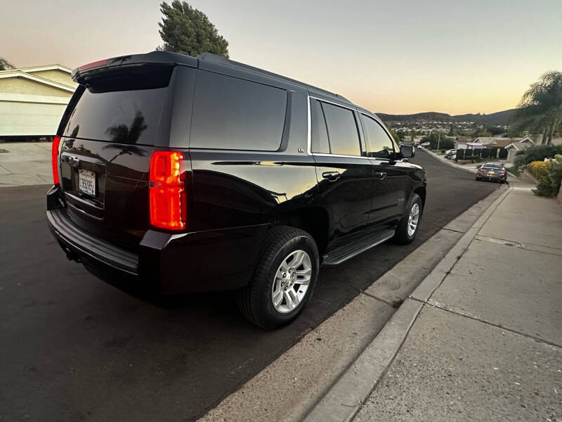 2016 Chevrolet Tahoe LS photo 4