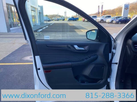 2025 Ford Escape ST-Line Select