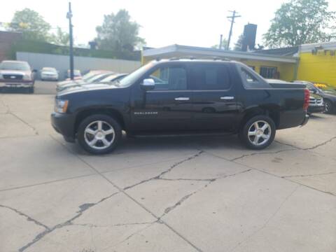 2011 Chevrolet Avalanche for sale at Frankies Auto Sales in Detroit MI
