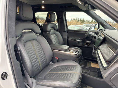 2022 Rivian R1T Adventure