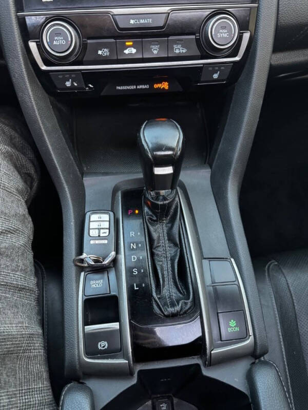 2018 Honda Civic EX-L w/Navi