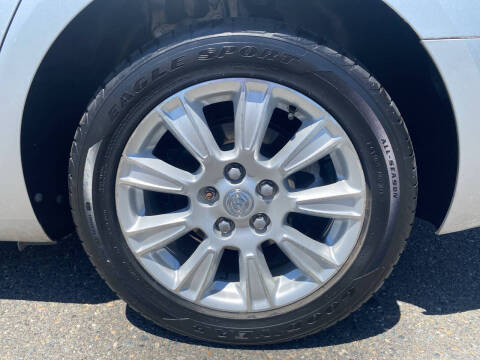 2012 Buick LaCrosse Convenience