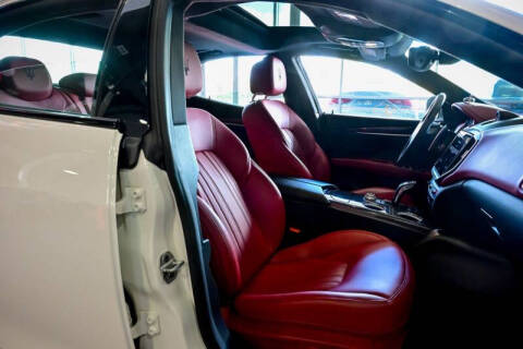 2022 Maserati Ghibli Modena Q4