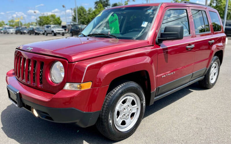 2012 Jeep Patriot for sale at Vista Auto Sales in Lakewood WA