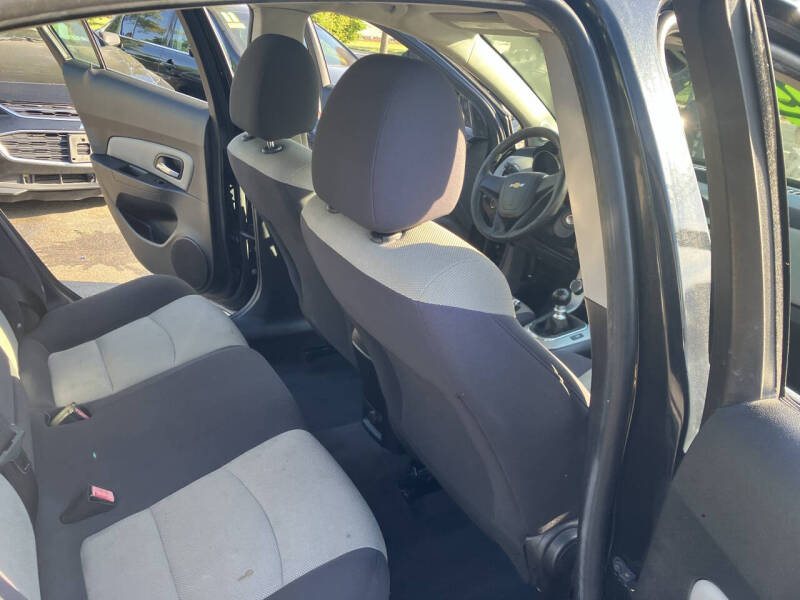 2012 Chevrolet Cruze LS