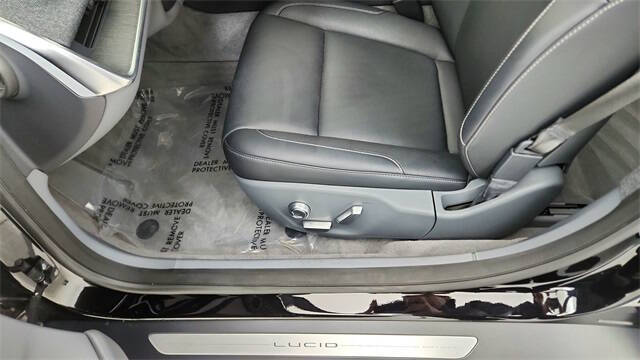 2024 Lucid Air Touring