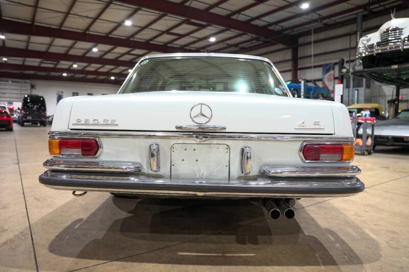 1972 Mercedes-Benz 280-Class