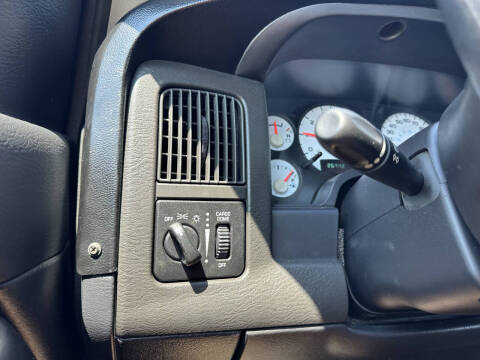 2002 Dodge Ram 1500 ST