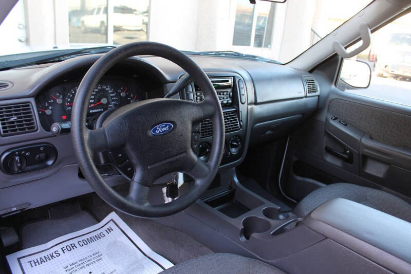 2003 Ford Explorer XLS