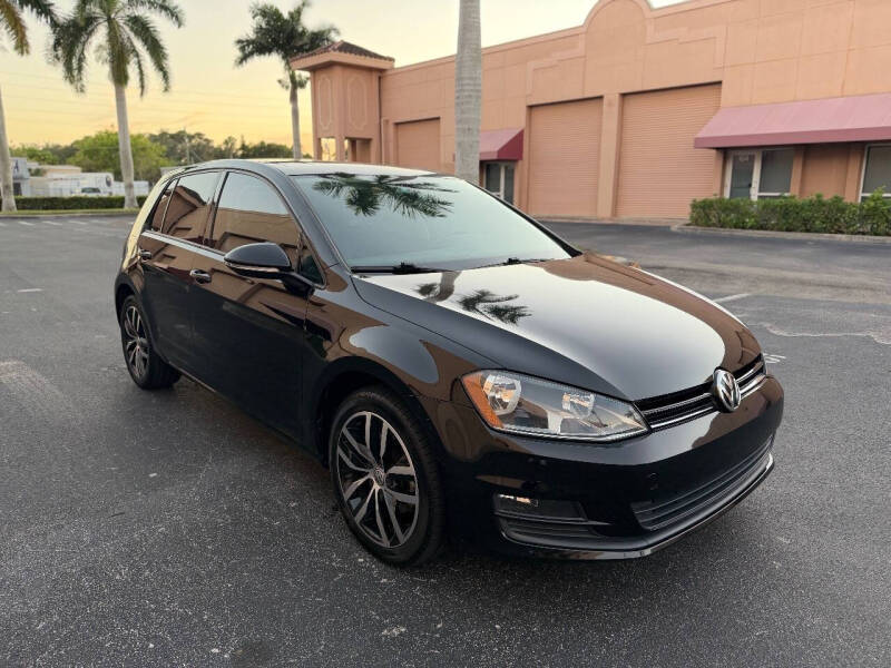 2017 Volkswagen Golf TSI SE