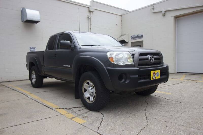 2009 Toyota Tacoma for sale at VL Motors in Appleton WI